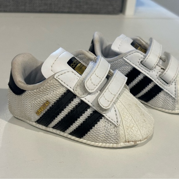 Baby shoes - Adidas superstar - Picture 1 of 4